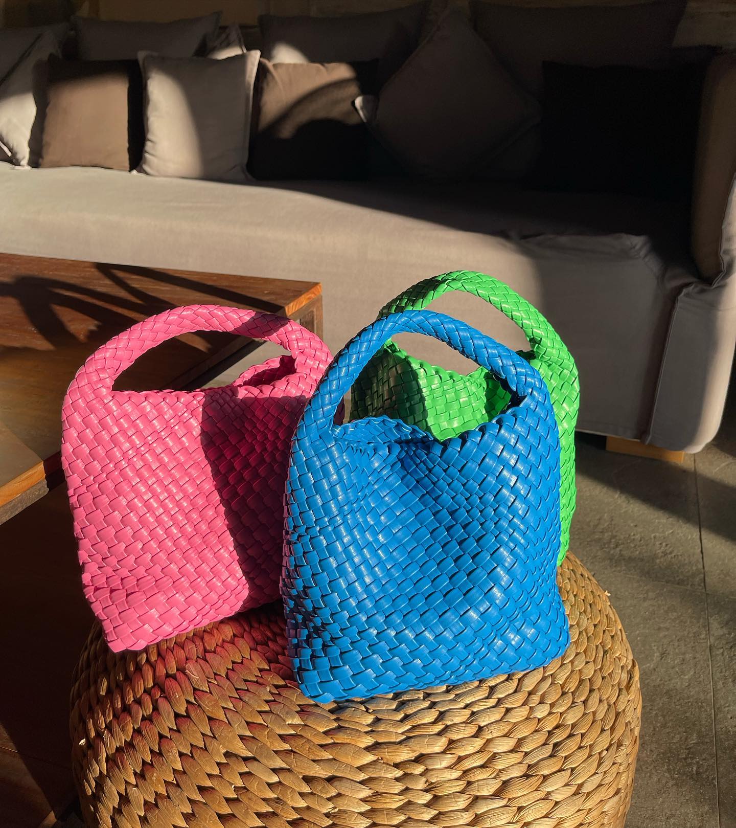 Cora Tasche