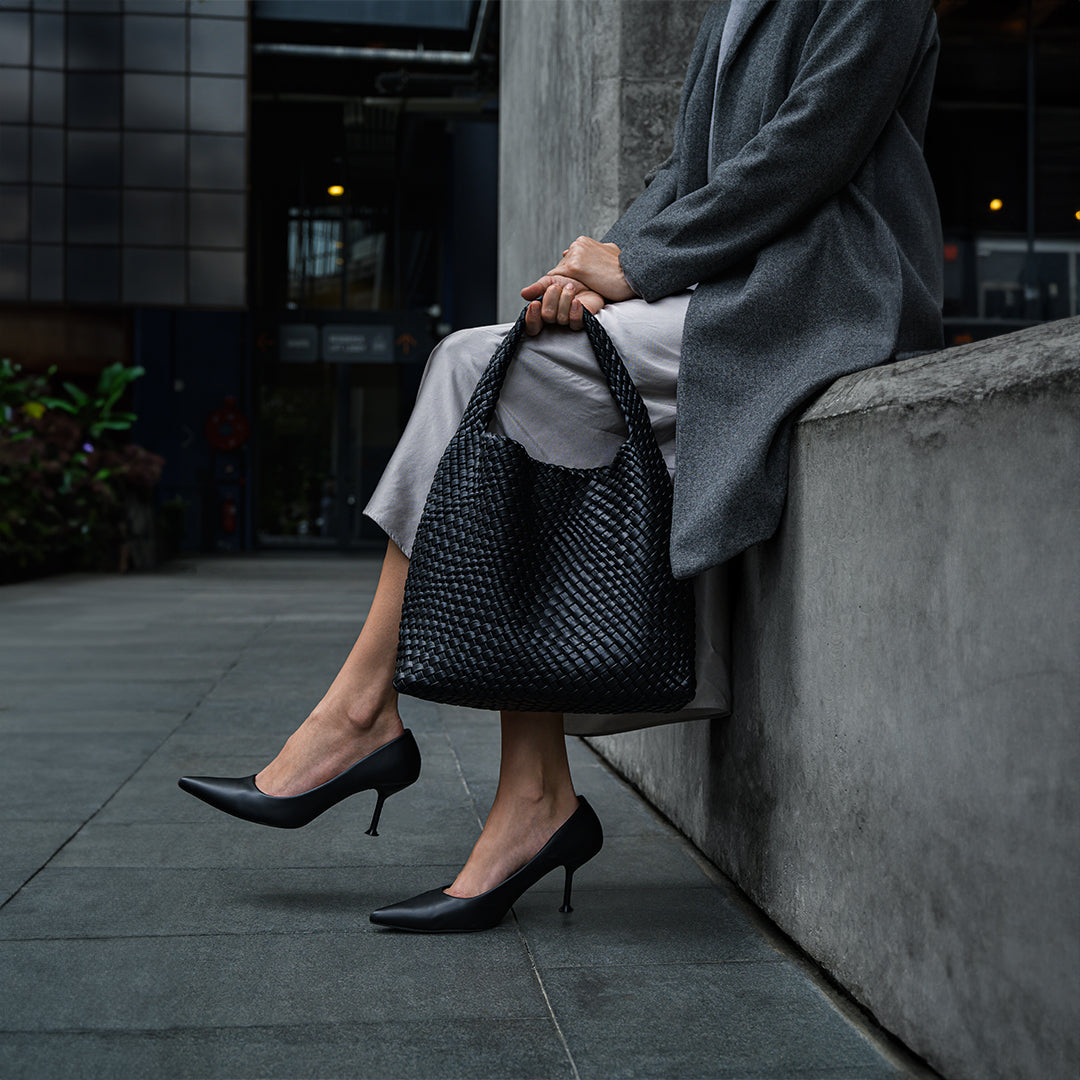Cora Tasche