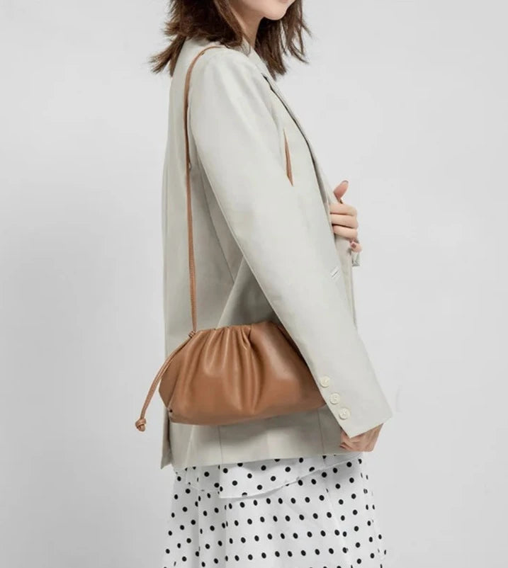 Ana Beuteltasche