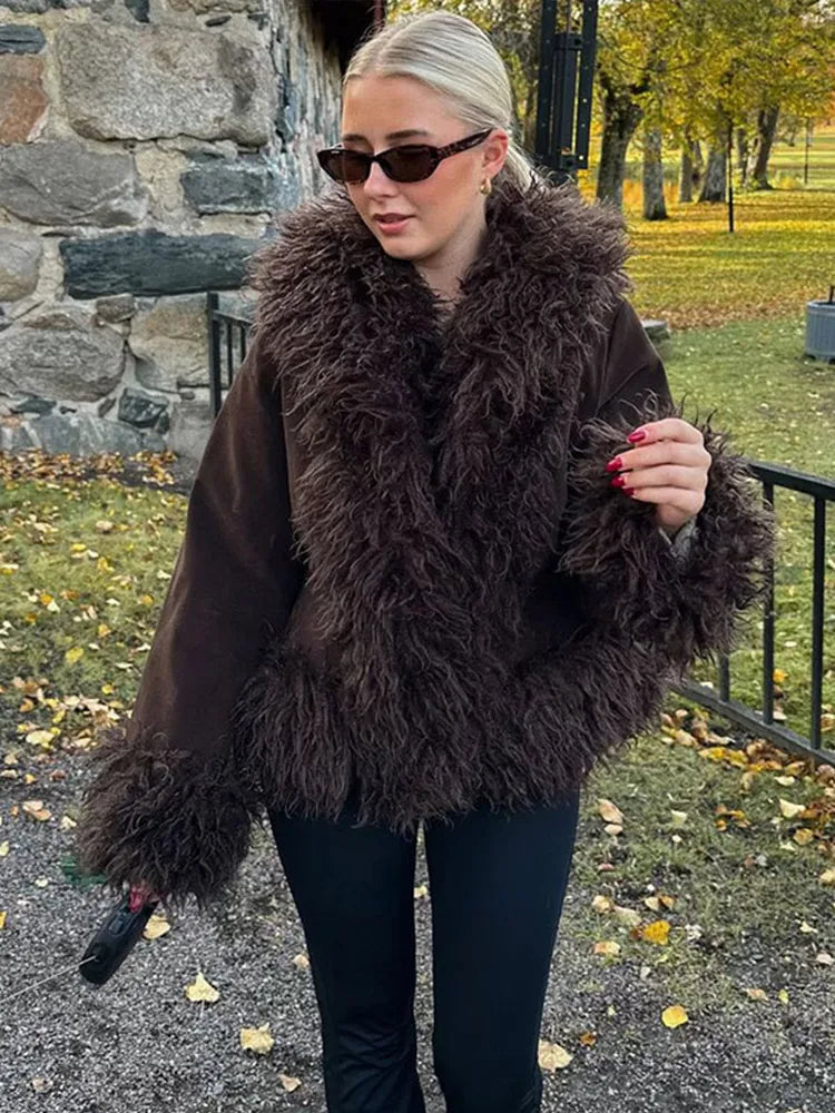 Faux fur coat with daisies