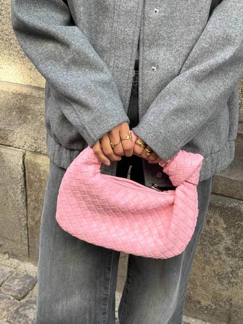 Alice Bag