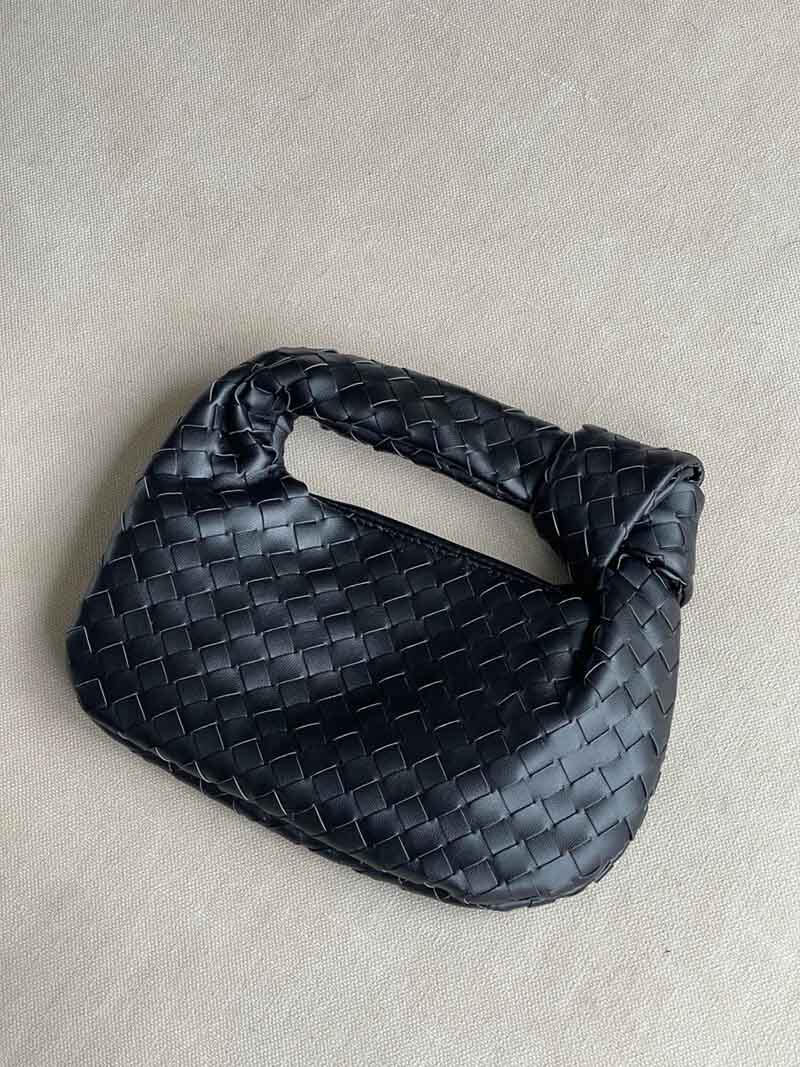 Alice Bag