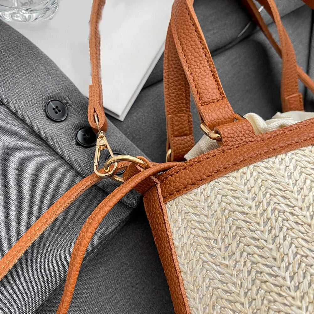 Nina Strohtasche