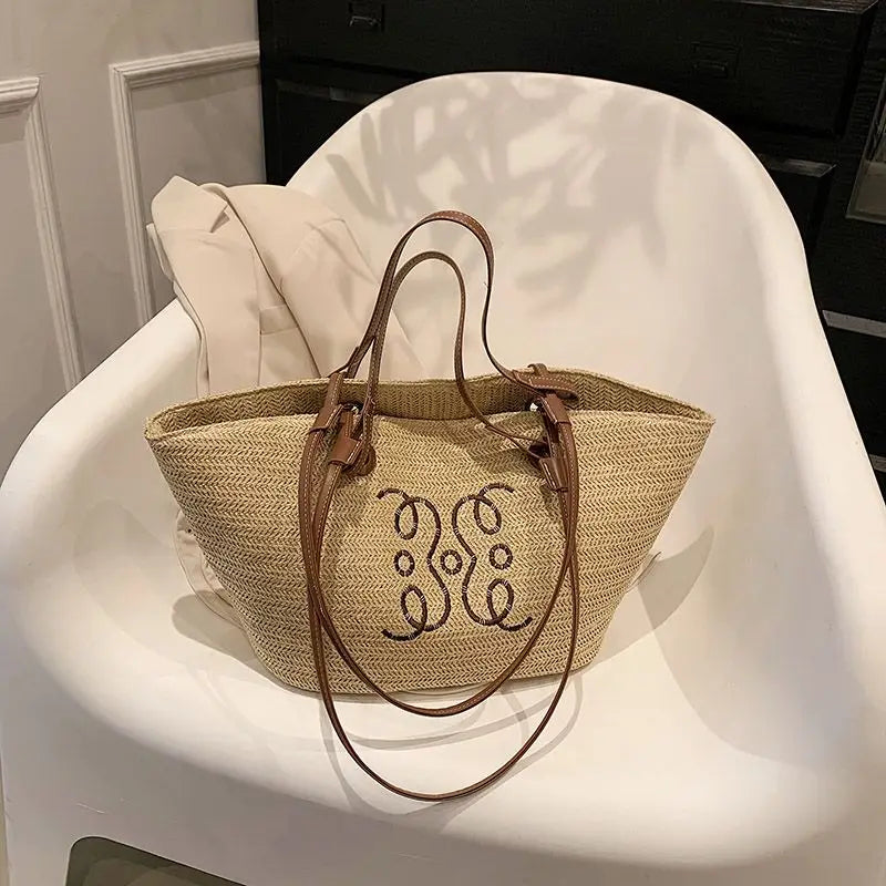 Louise Strohtasche
